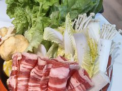 特选谷饲肥牛火锅-花漫里亲民日式餐厅(万象城店)