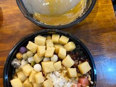 -串妹花式冰粉(乐山总店)