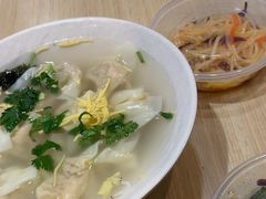 -琴岛顺天馄饨(营口路市场店)