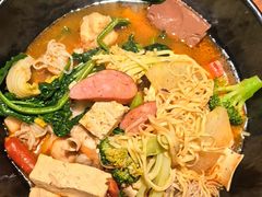 -万记麻辣烫国展总店