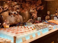 -半岛翡丽海鲜自助餐厅(观风亭店)