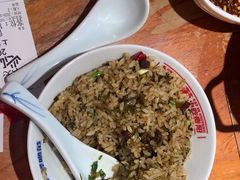 -怪噜范·老贵阳街头名小吃(鸿通城店)