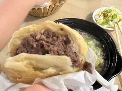 -闫家驴肉老店(华电一校店)