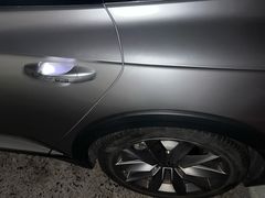 -鲨鱼皮汽车凹陷玻璃修复(静安店)