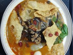 -丽丽三鲜螺蛳粉(田林路店)