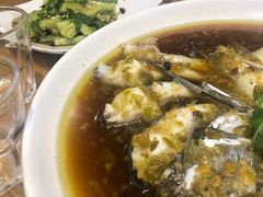 剁椒鱼头-老妈私房鱼头(欧洲城店)