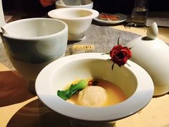 -穹六人间 people 6(岳阳路店)