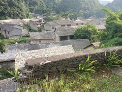 -高荡千年布依古寨旅游景区