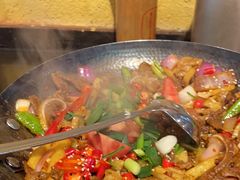 -富正毅三下锅·湘西韵味(天门山索道店)