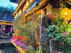-民食香·腊排骨野生菌美食(木府店)
