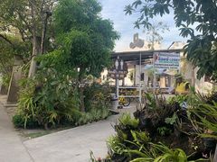 -绿光森林餐厅