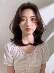 -罗亚帝造型