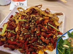 -虾坊美食街·小龙虾(桂林路店)