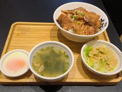 -熊吞·大碗丼烧肉饭(西市场嘉华店)
