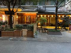 -泡桐树街