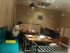 -牛串门串串香(东直门簋街总店)