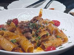 -LESCEDARS Brasserie Bistro香柏树