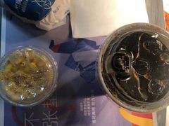 -麦当劳(中山公园龙之梦店)