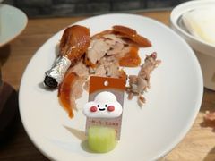 王府烤鸭-魁盛居百年鲁菜馆(县西巷店)