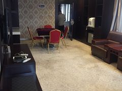 -克什克腾旗蓝天温泉大酒店