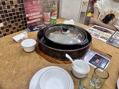 -濠轩阁特色生蚝火锅(水湾路店)