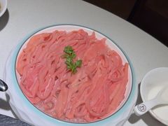 -茅草房·河畔园林火锅