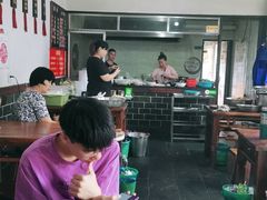 大堂-肖娭毑老面馆(自然岭路店)