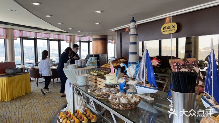 汇泉王朝大饭店-旋转餐厅(南海路店)图片