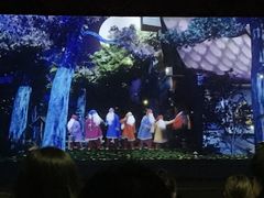 -彩色熊猫剧场