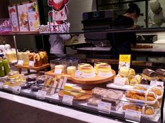 -巴黎贝甜·生日蛋糕(环球中心店)