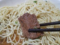 牛肉还算大块厚度也不错-肆姐面粉馆(坡子街店)