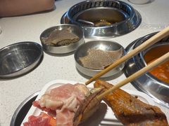 -龍歌自助小火锅(市南金茂湾店)