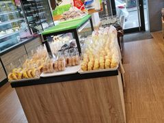 面包甜点陈列柜-85度C(东莞常平新南街店)