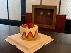 -黑草莓(重庆路店)