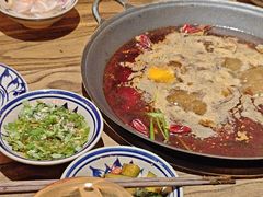 -旧街市鲜货老火锅(大光路店)