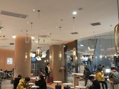 大堂-奈雪的茶(青岛卓悦里INTOWN店)