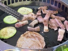 -香猪坊韩国烤肉专属门店(魏公村店)