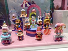 -泡泡玛特POPMART(武汉天地壹方店)