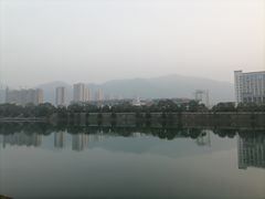 -醉美东江·三文鱼·烧鸡公