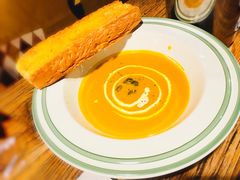 -I HOLIC艾豪丽披萨(KKone店)