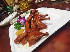 -胡记饭店(保工街店)