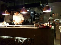 -恰餐厅及酒吧 CHAR Bar & Grill (北京丽都皇冠假日店)