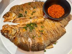 -肥肥虾庄·金牌油焖大虾(首义路店)