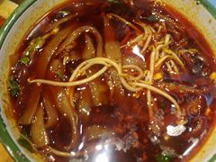 -拈签一笑黄牛肉辣卤串串