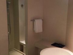 -杭州逸酒店(西湖武林店)