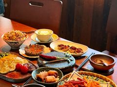 -包整·丝娃娃(一览甲秀楼风景店)