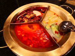 -周师兄大刀腰片火锅(洪崖洞旗舰店)