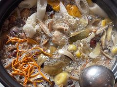 -菌之家·专业纯野生菌火锅·特色炒菌