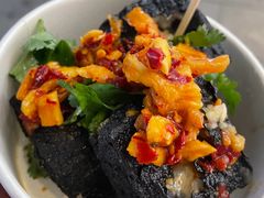 -黑色经典臭豆腐·湖南特产(步行街店)