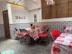 -老表记广西宵夜螺蛳鸭脚煲(东盟店)
